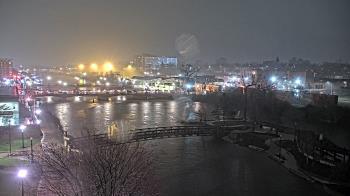 Weather camera view of City of Elgin.