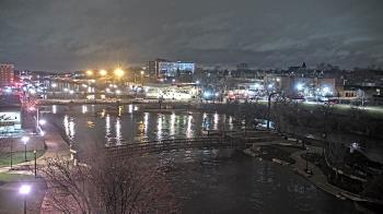 Weather camera view of City of Elgin.