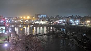 Weather camera view of City of Elgin.