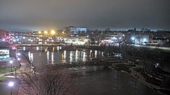 Weather camera view of City of Elgin.