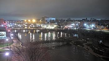 Weather camera view of City of Elgin.