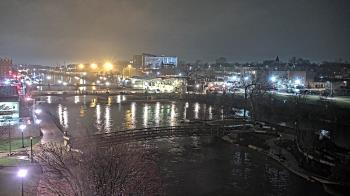 Weather camera view of City of Elgin.