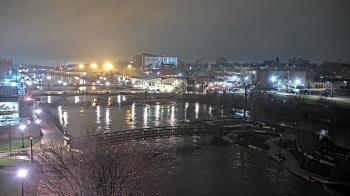 Weather camera view of City of Elgin.