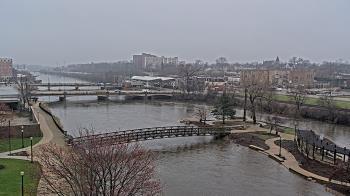 Weather camera view of City of Elgin.