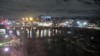 Weather camera view of City of Elgin.