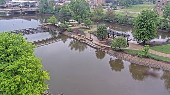 Weather camera view of City of Elgin.