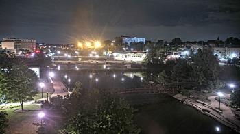Weather camera view of City of Elgin.