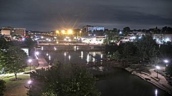 Weather camera view of City of Elgin.