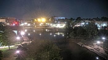 Weather camera view of City of Elgin.