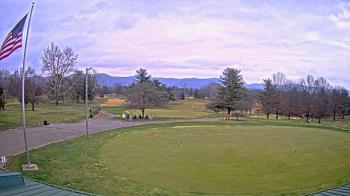 Weather camera view of Elks Country Club.