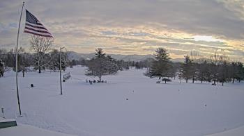 Weather camera view of Elks Country Club.