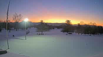 Weather camera view of Elks Country Club.