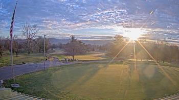 Weather camera view of Elks Country Club.
