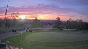 Weather camera view of Elks Country Club.