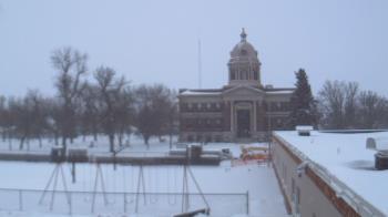 Weather camera view of Ellendale HS.