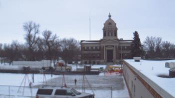 Weather camera view of Ellendale HS.