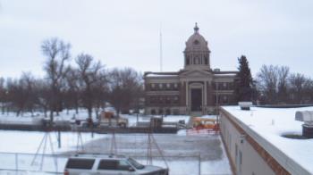 Weather camera view of Ellendale HS.