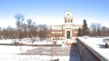 Weather camera view of Ellendale HS.