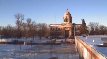 Weather camera view of Ellendale HS.