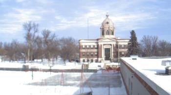 Weather camera view of Ellendale HS.