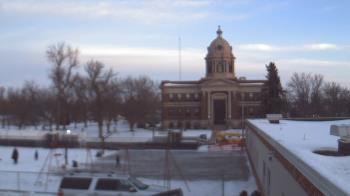 Weather camera view of Ellendale HS.