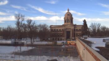 Weather camera view of Ellendale HS.