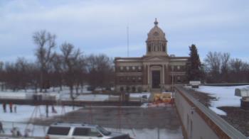 Weather camera view of Ellendale HS.