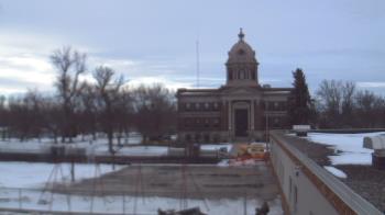 Weather camera view of Ellendale HS.
