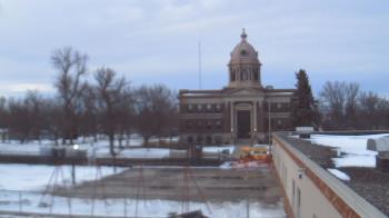 Weather camera view of Ellendale HS.