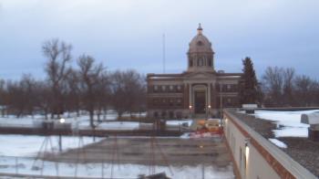 Weather camera view of Ellendale HS.