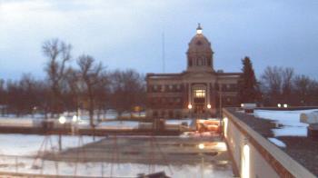 Weather camera view of Ellendale HS.