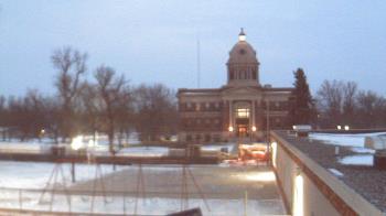 Weather camera view of Ellendale HS.