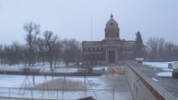 Weather camera view of Ellendale HS.