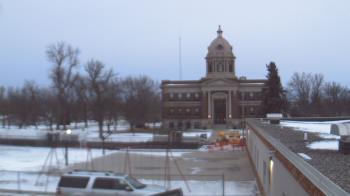 Weather camera view of Ellendale HS.