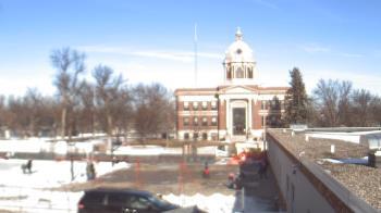 Weather camera view of Ellendale HS.