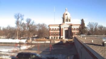 Weather camera view of Ellendale HS.