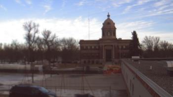 Weather camera view of Ellendale HS.