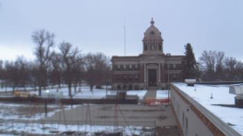 Weather camera view of Ellendale HS.