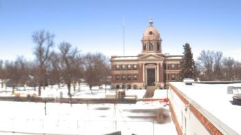 Weather camera view of Ellendale HS.
