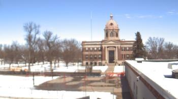 Weather camera view of Ellendale HS.