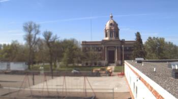 Weather camera view of Ellendale HS.