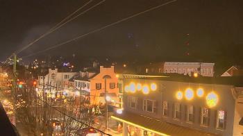 Weather camera view of Elizabethtown Public Library.