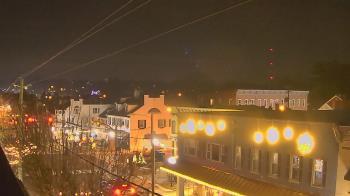 Weather camera view of Elizabethtown Public Library.