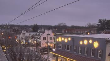 Weather camera view of Elizabethtown Public Library.