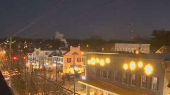 Weather camera view of Elizabethtown Public Library.