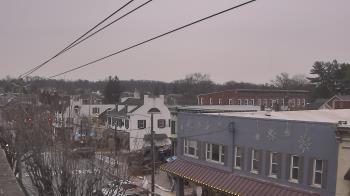 Weather camera view of Elizabethtown Public Library.