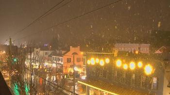 Weather camera view of Elizabethtown Public Library.