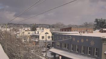 Weather camera view of Elizabethtown Public Library.
