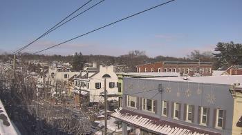 Weather camera view of Elizabethtown Public Library.