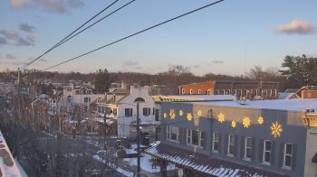 Weather camera view of Elizabethtown Public Library.